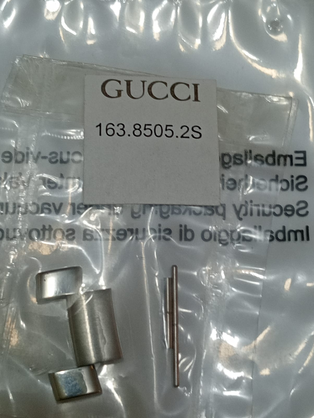 Gucci Link part no.163.8505.2S18.2mm