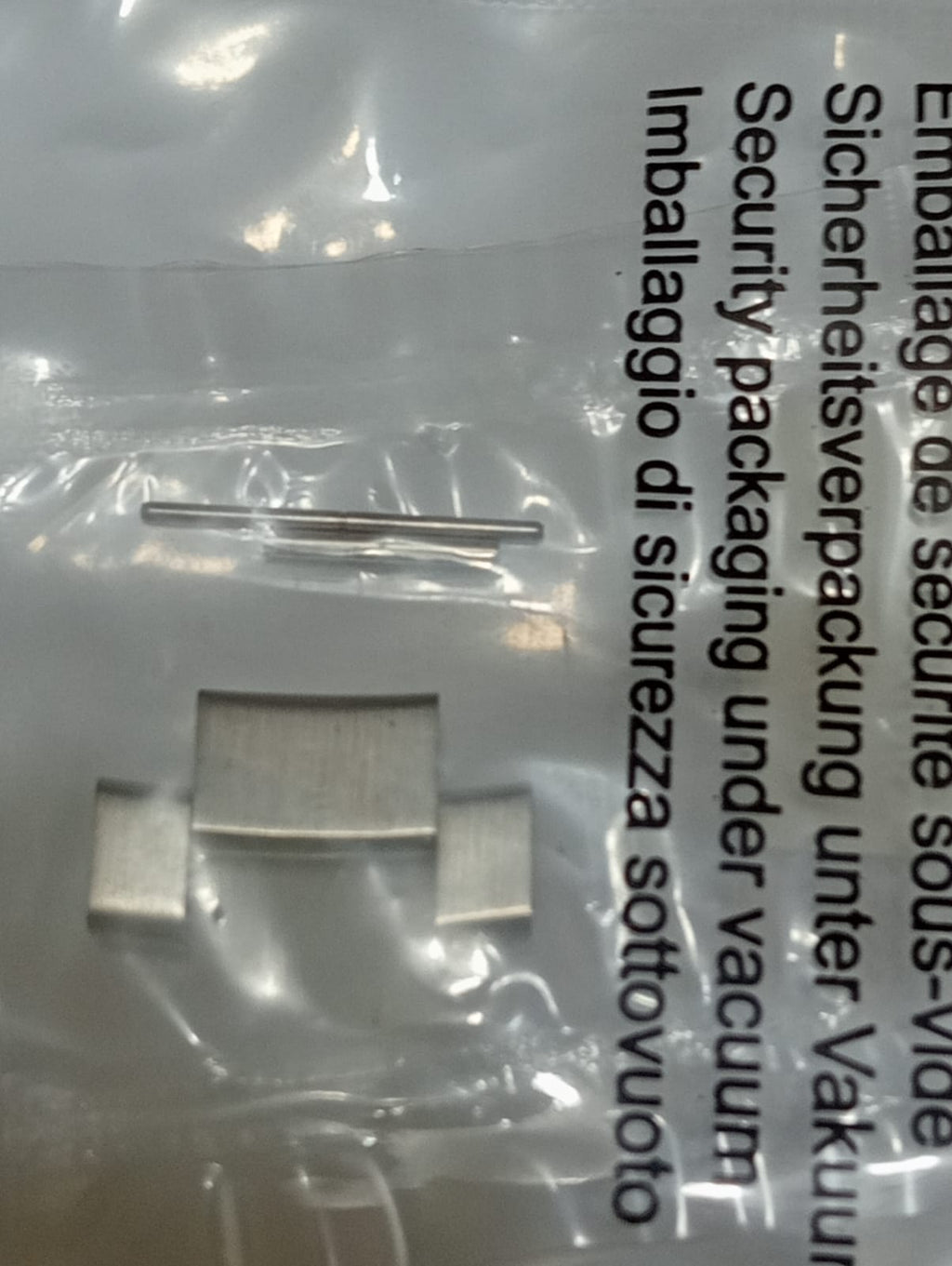 Gucci Link part no.163.8505.2S18.2mm