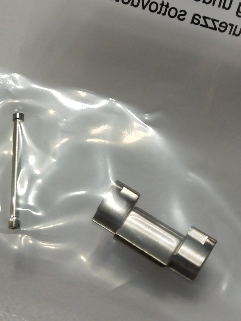 Gucci Link  20mm  Part No.YDA58275