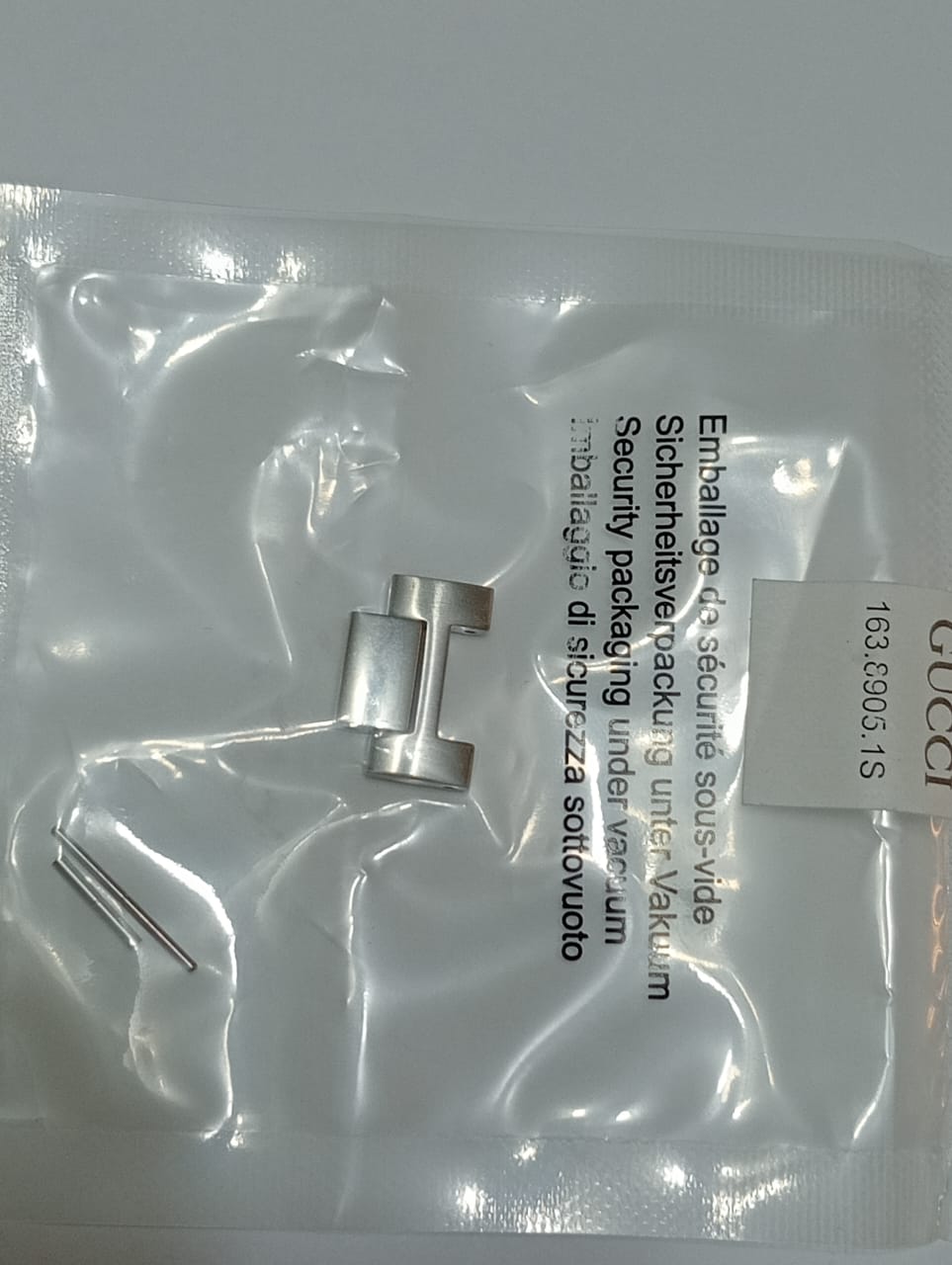 Gucci Link part no.163.8905.1S17.9mm