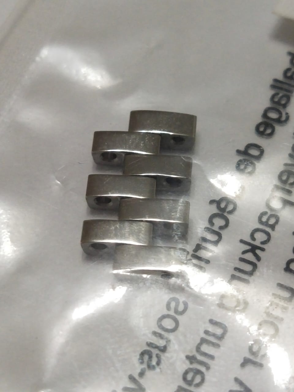 Gucci Link  16 mm  Part No. 163.5205.2S