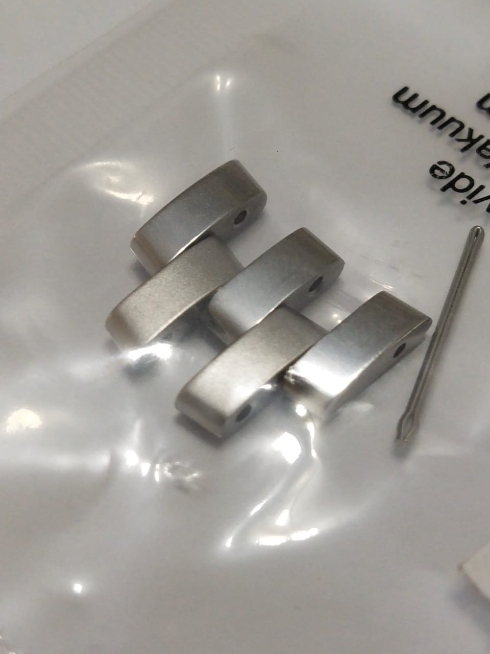 Gucci Link  18mm  Part No. 163.5505.1