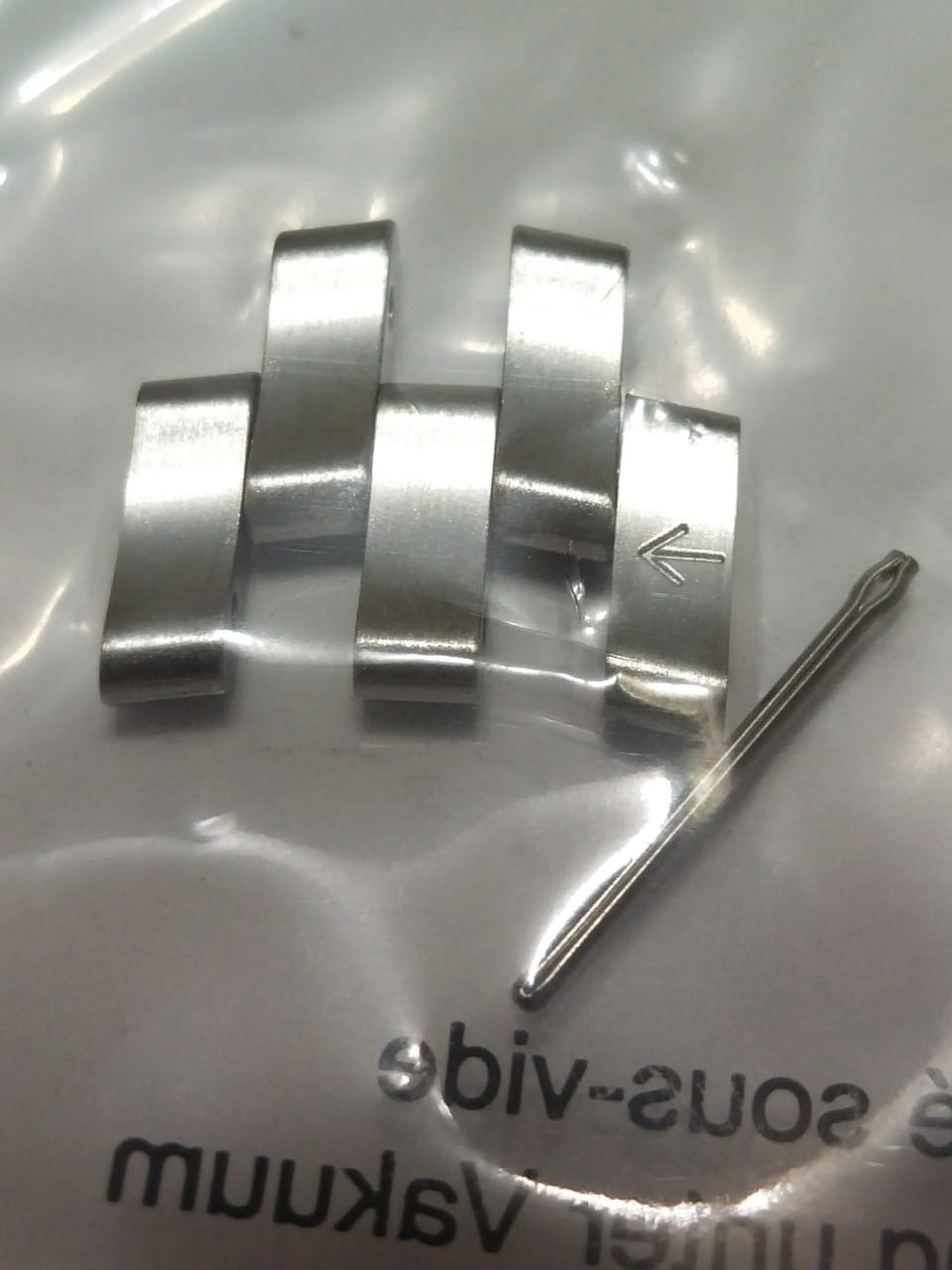 Gucci Link  18mm  Part No. 163.5505.1