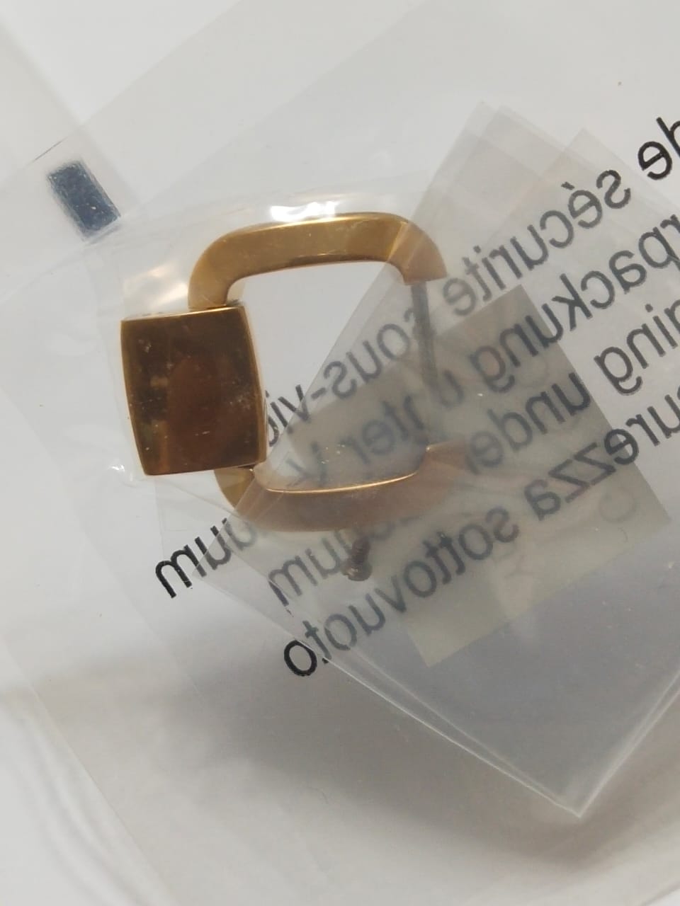 Gucci Link  Rose Gold Colour  Bart No YDA50398