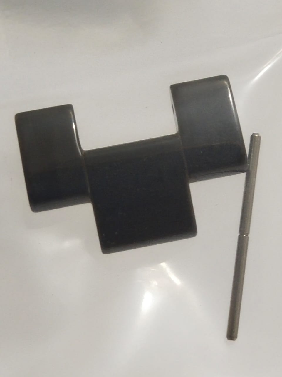 Gucci Link  Black Ceramic  18mm  Part No YDA58457