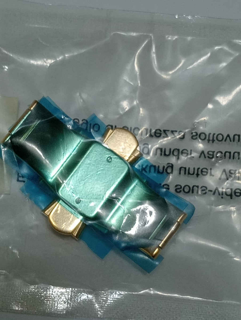 Gucci Original Glasp color gold part no.164.8505.122mm