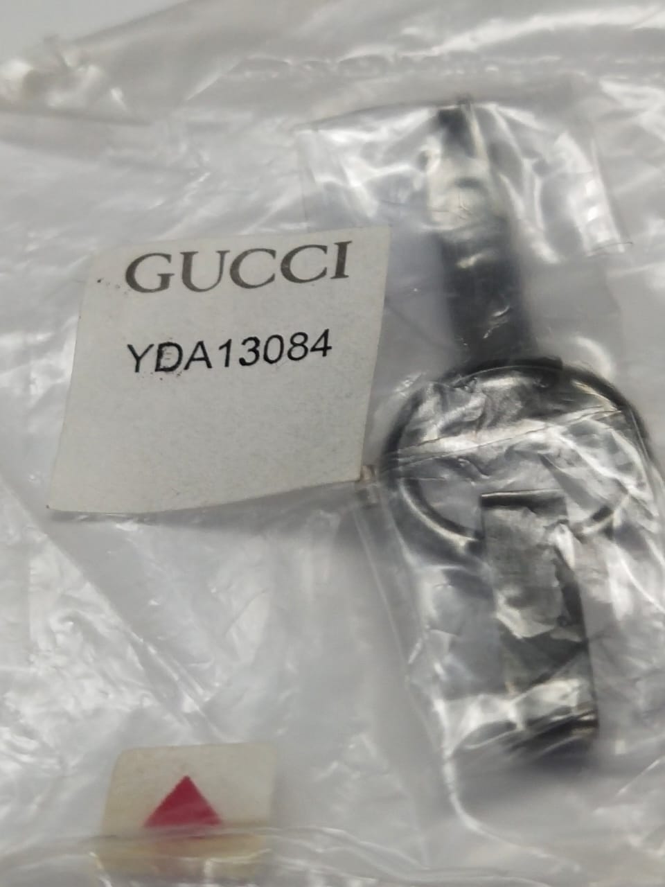 GUCCI Glasporiginalpart no YDA13084Black color