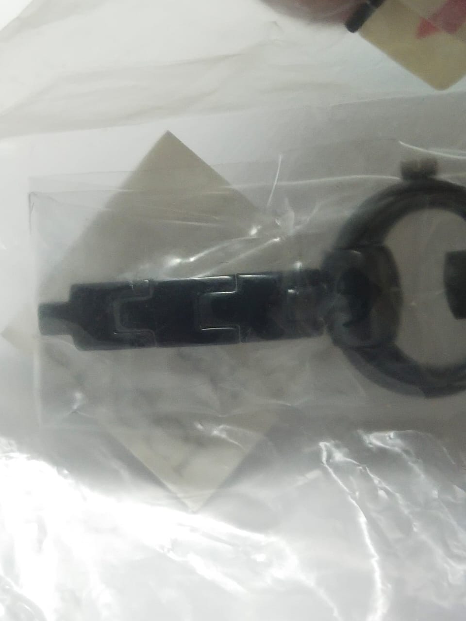 GUCCI Glasporiginalpart no YDA13084Black color