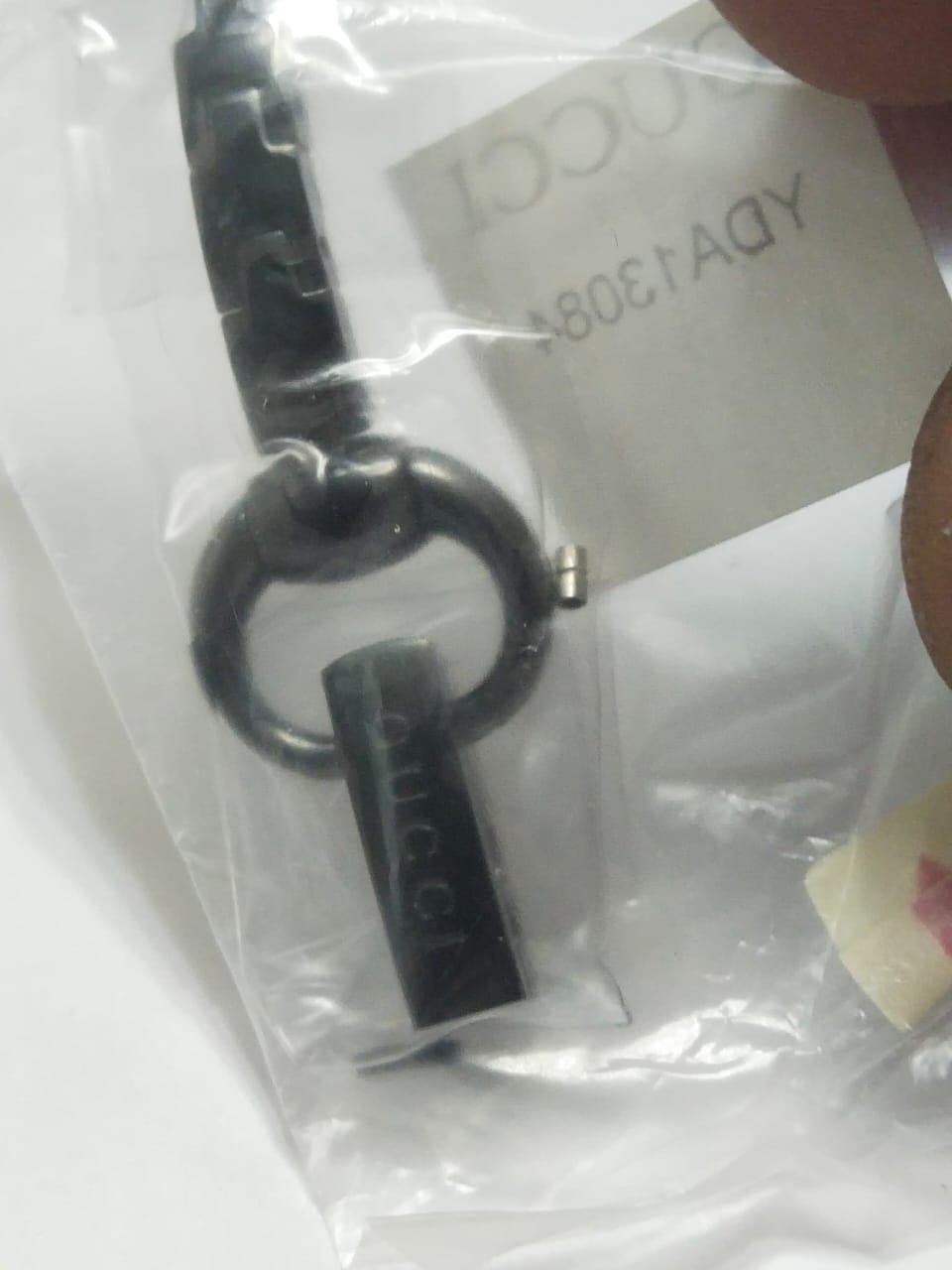 GUCCI Glasporiginalpart no YDA13084Black color