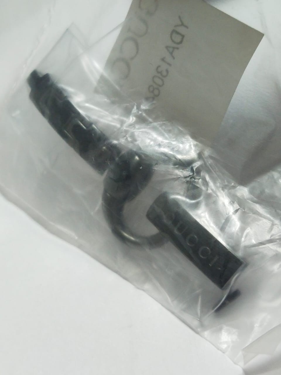 GUCCI Glasporiginalpart no YDA13084Black color