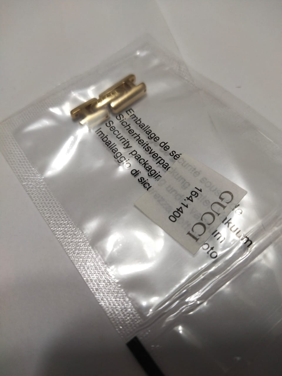 GUCCI Glasp original8mmgolden color part no. 164.1400