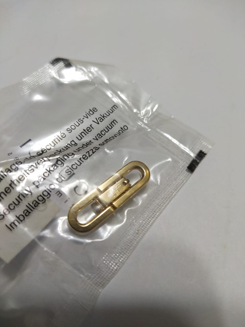 GUCCI Glasp original9mmpart no. 164.6105.2Gold color