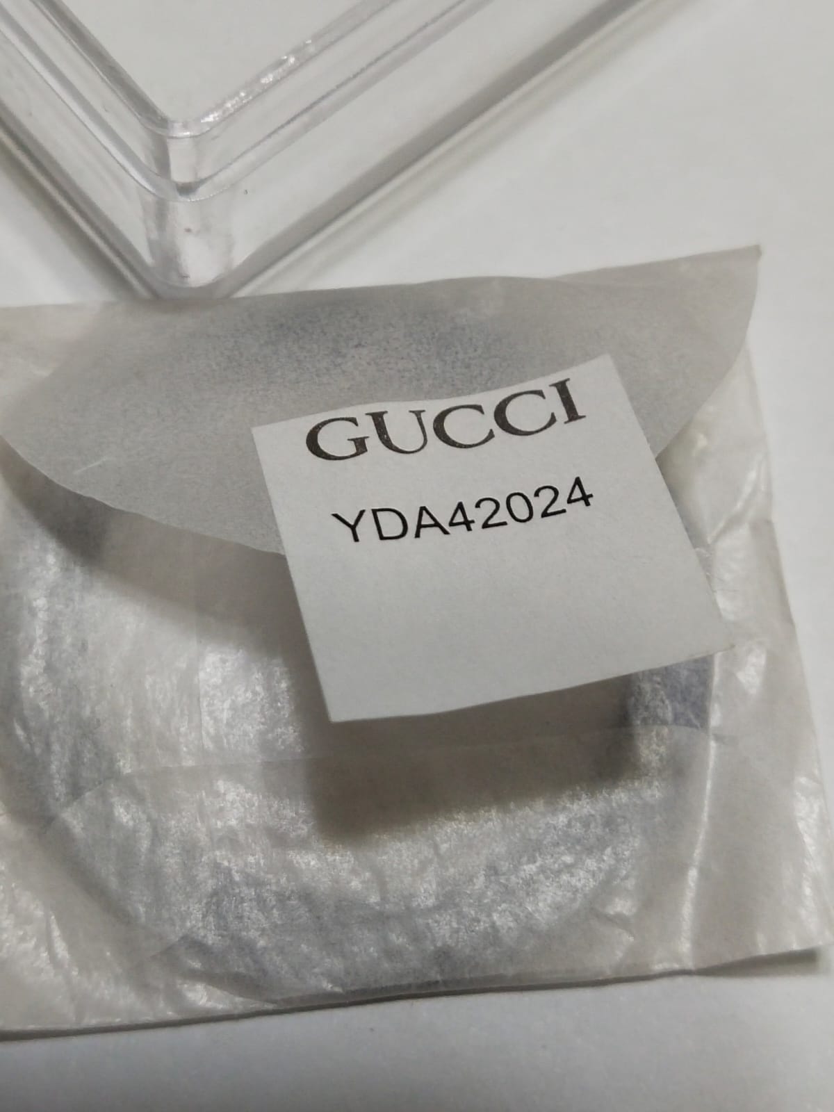 Gucci Original Watch Glass Crystal  Part No YDA42024Silver frame
