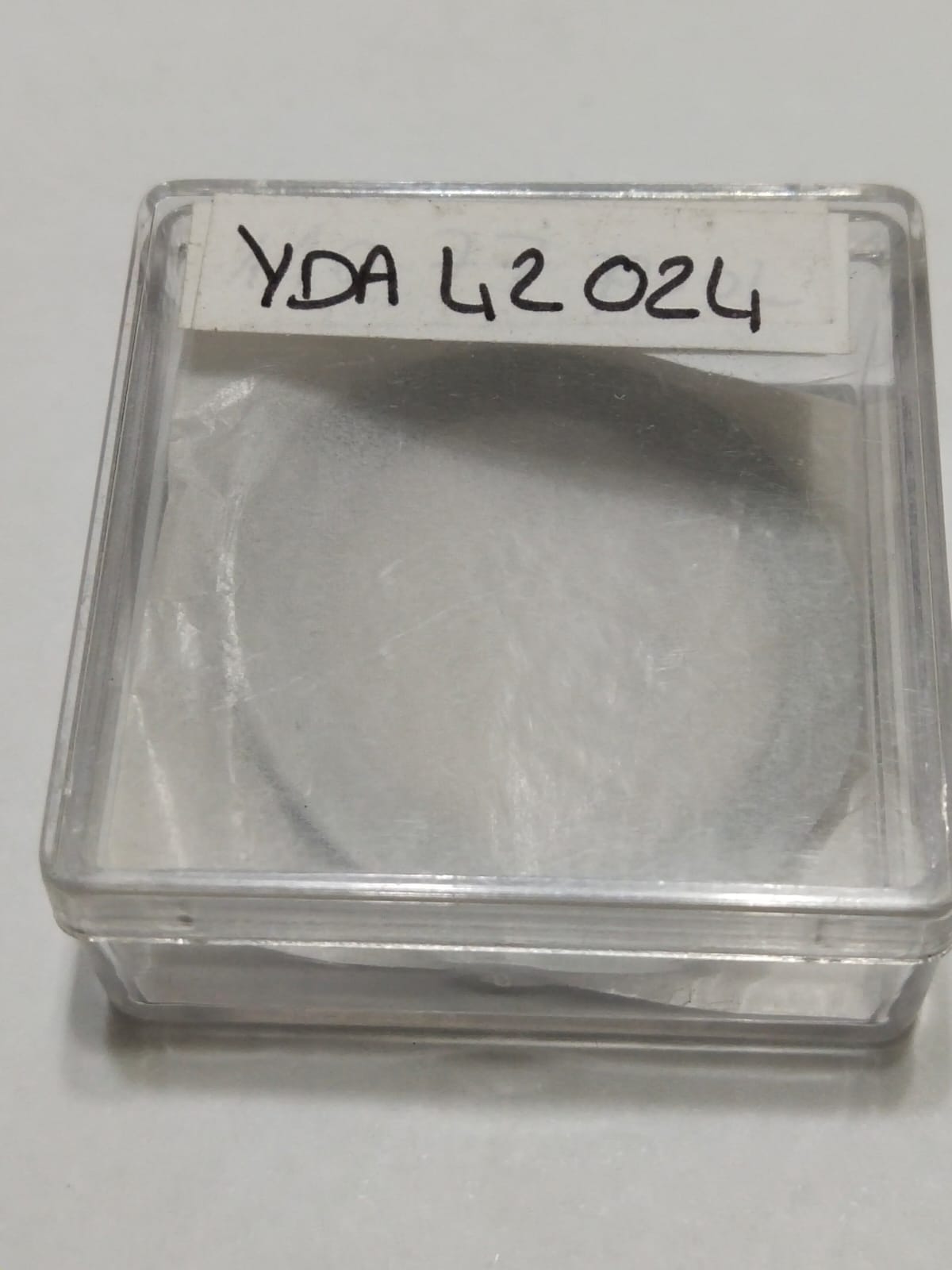 Gucci Original Watch Glass Crystal  Part No YDA42024Silver frame