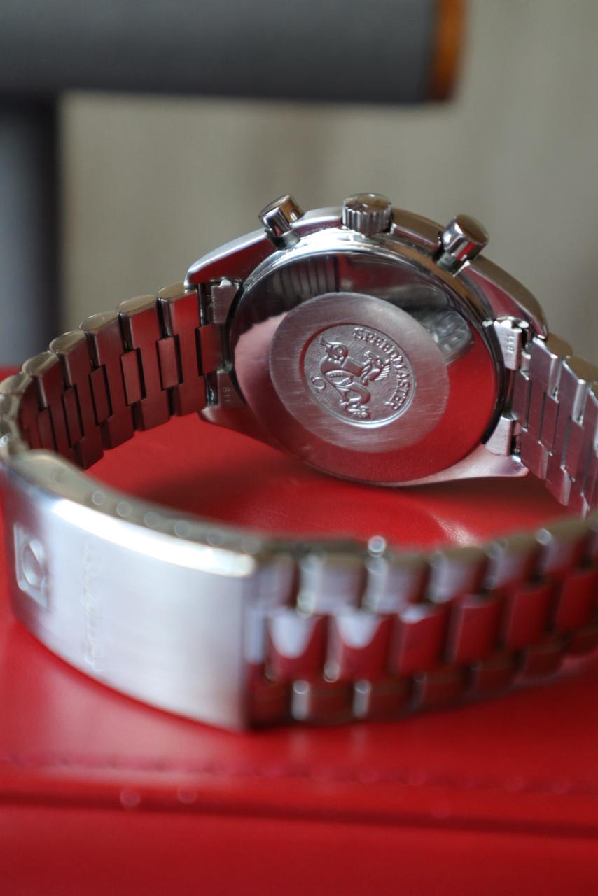 Rare OMEGA Speedmaster “Schumacher F1” 🏎️🏁