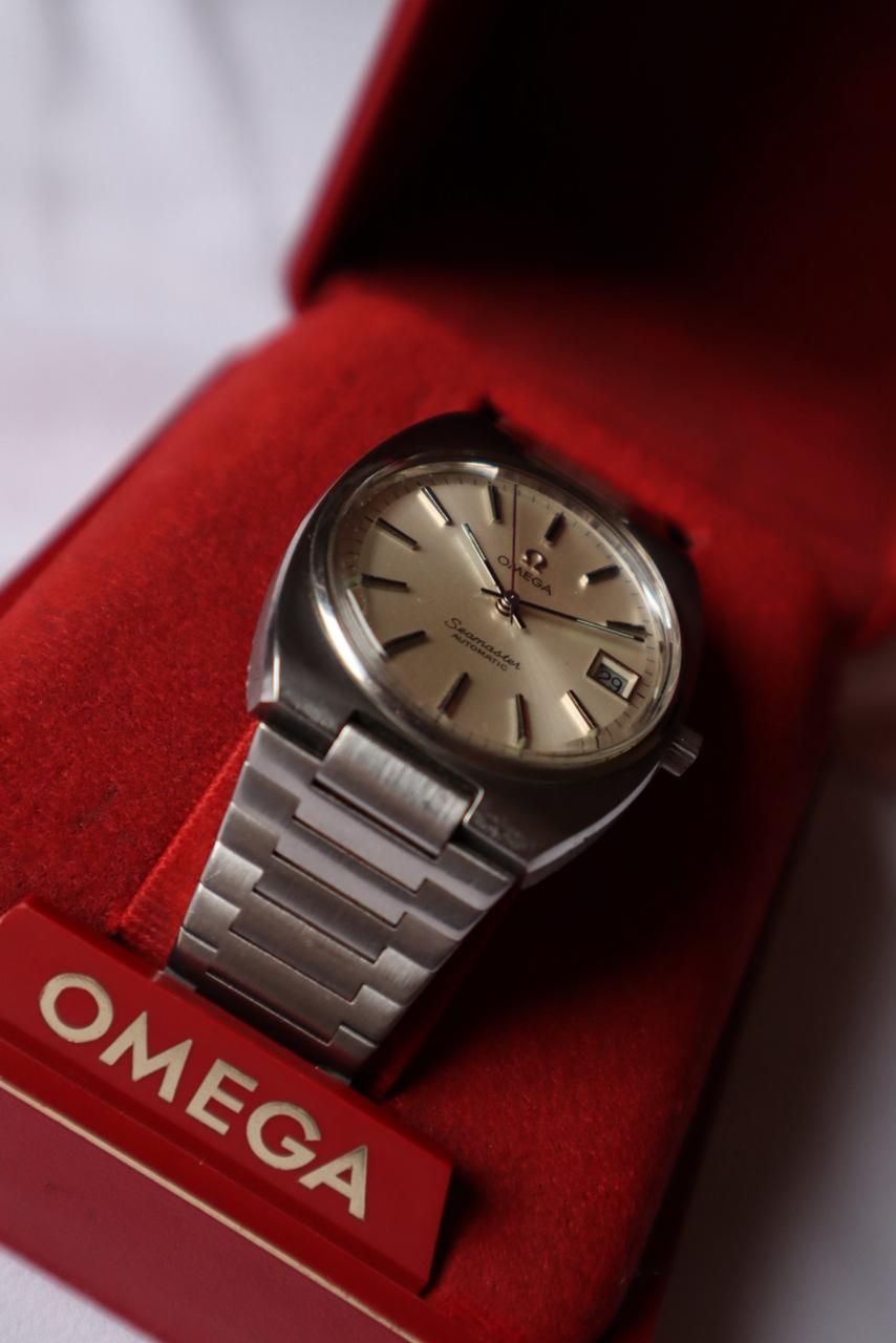 Vintage OMEGA SeaMaster Date Ω  1970’s