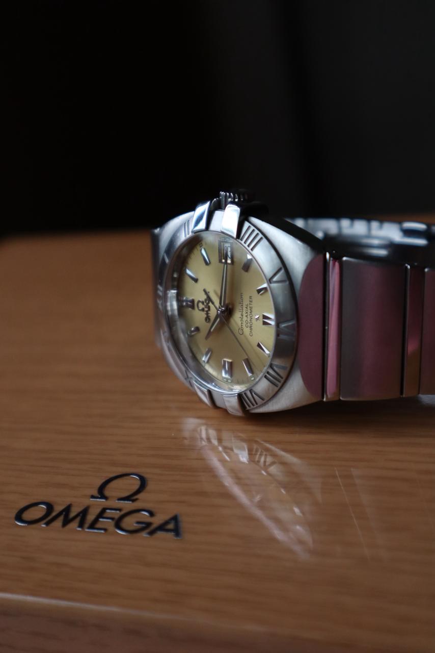 OMEGA CONSTELLATION DOUBLE-EAGLE 38mm ~ Unique Dial 💛