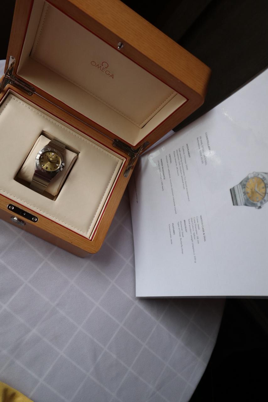 OMEGA CONSTELLATION DOUBLE-EAGLE 38mm ~ Unique Dial 💛