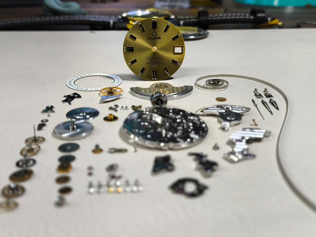 OMEGA CONSTELLATION DOUBLE-EAGLE 38mm ~ Unique Dial 💛