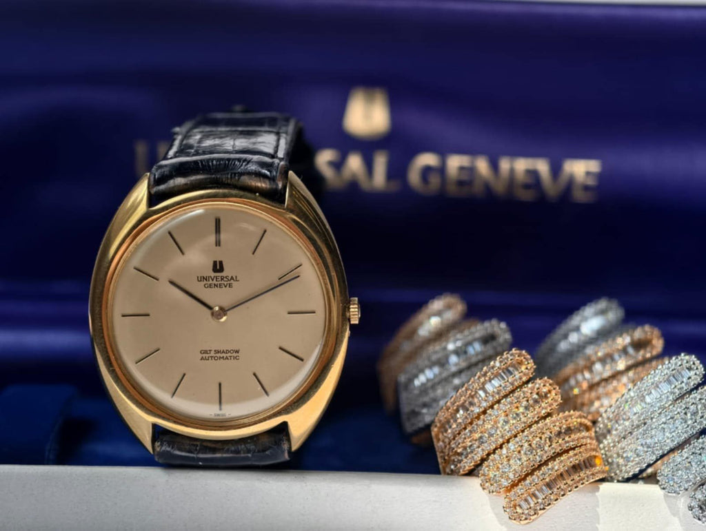 Vintage Universal Genève ~ Gilt Shadow 🤍