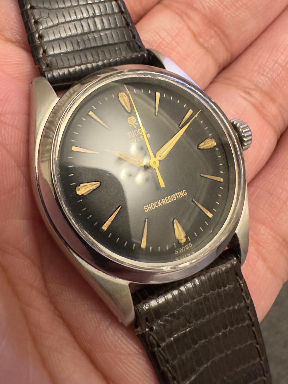 Vintage Tudor Oyster “Small Rose 🥀 Gilt Dial” ~ Via ROLEX