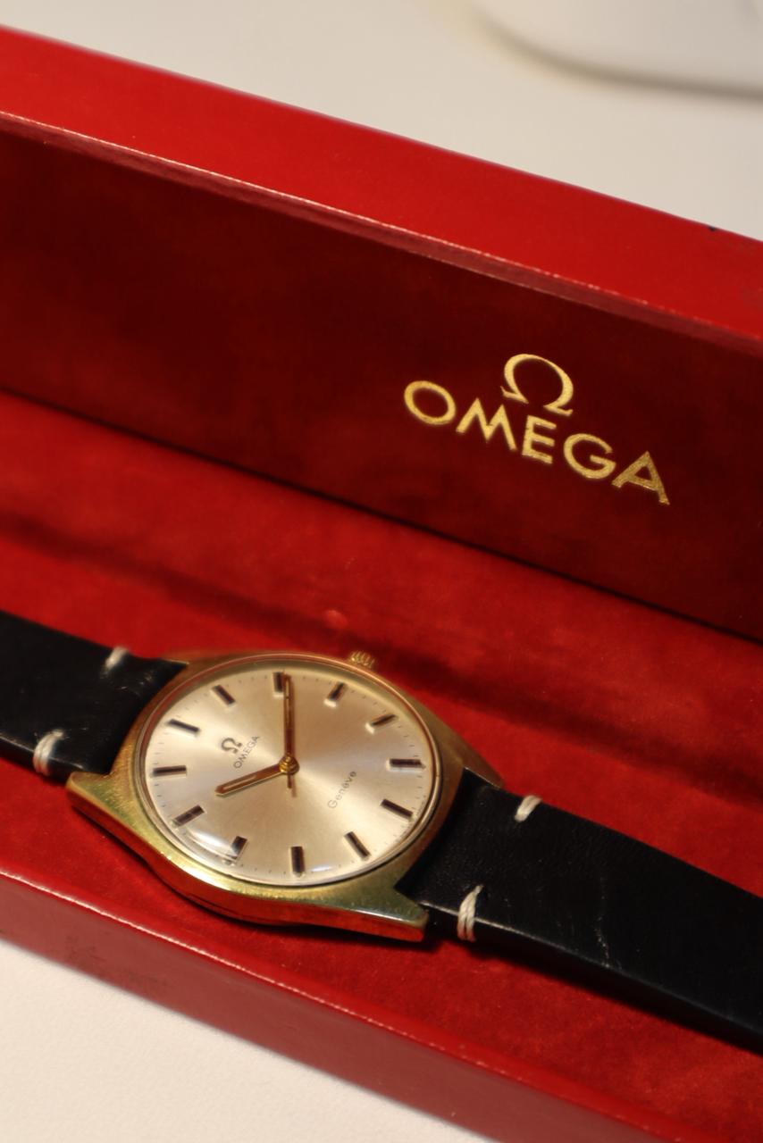 Vintage OMEGA Genève Ω from 1969