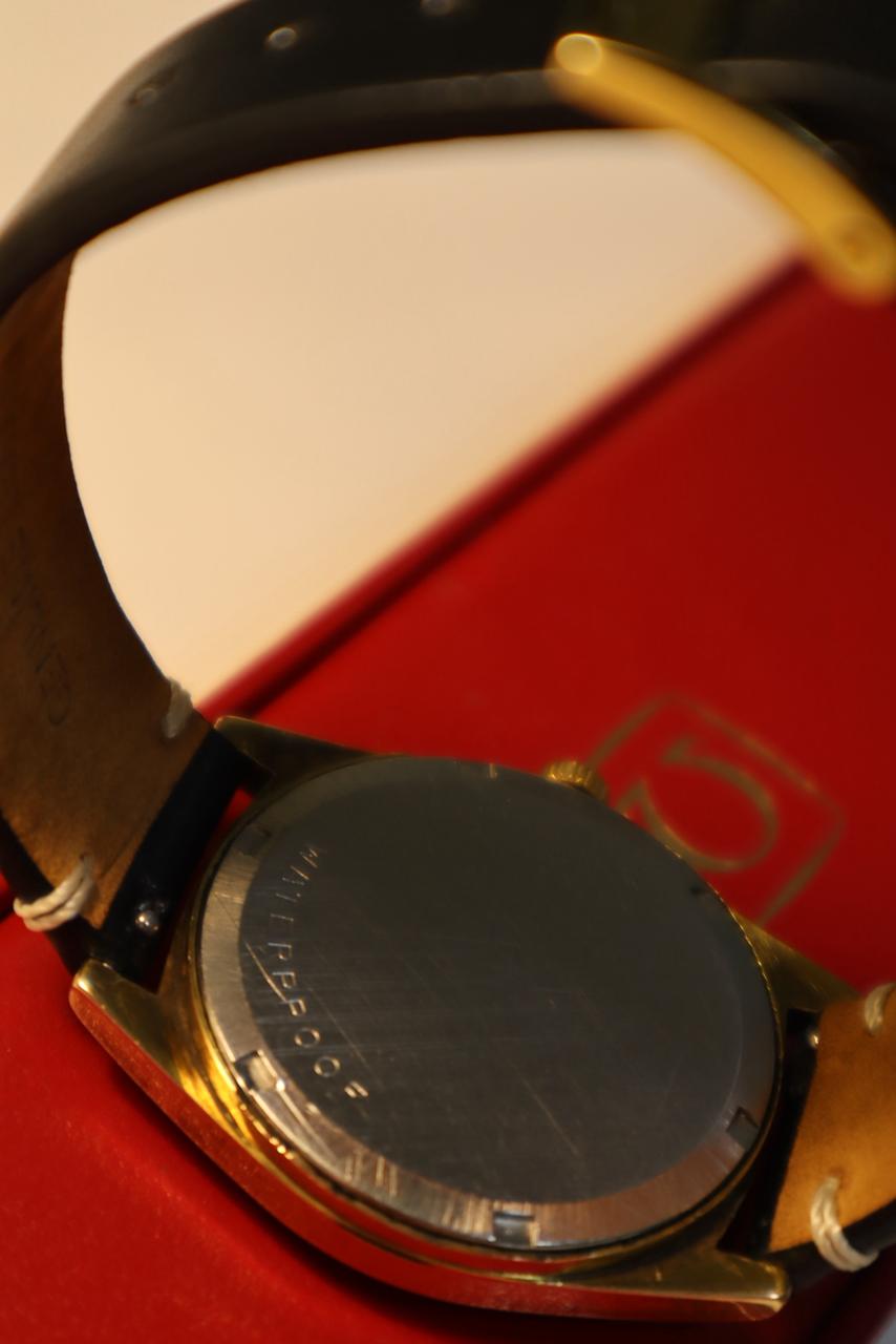 Vintage OMEGA Genève Ω from 1969