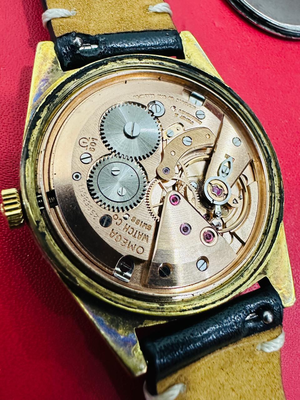 Vintage OMEGA Genève Ω from 1969