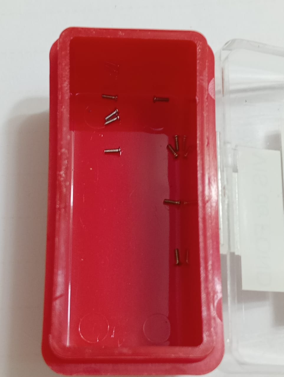 GUCCI SCREW 8600 M/168.104 VIS DE FOND J.L3.1/PRICE FOR ONE SCREW