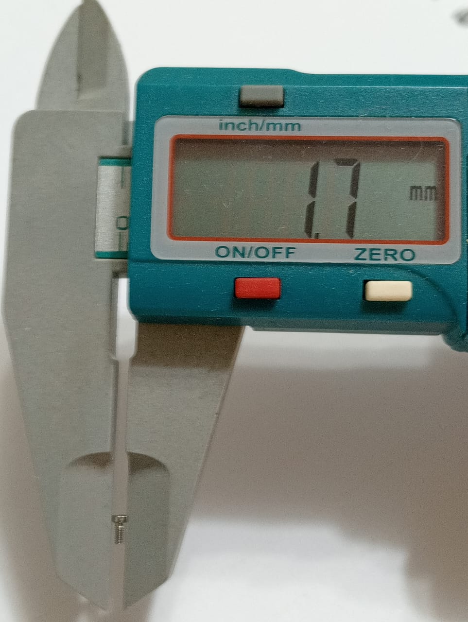 GUCCI SCREW 168.25S VIS.BOITE A 9H.6600L/ACIER/PRICE FOR ONE SCREW