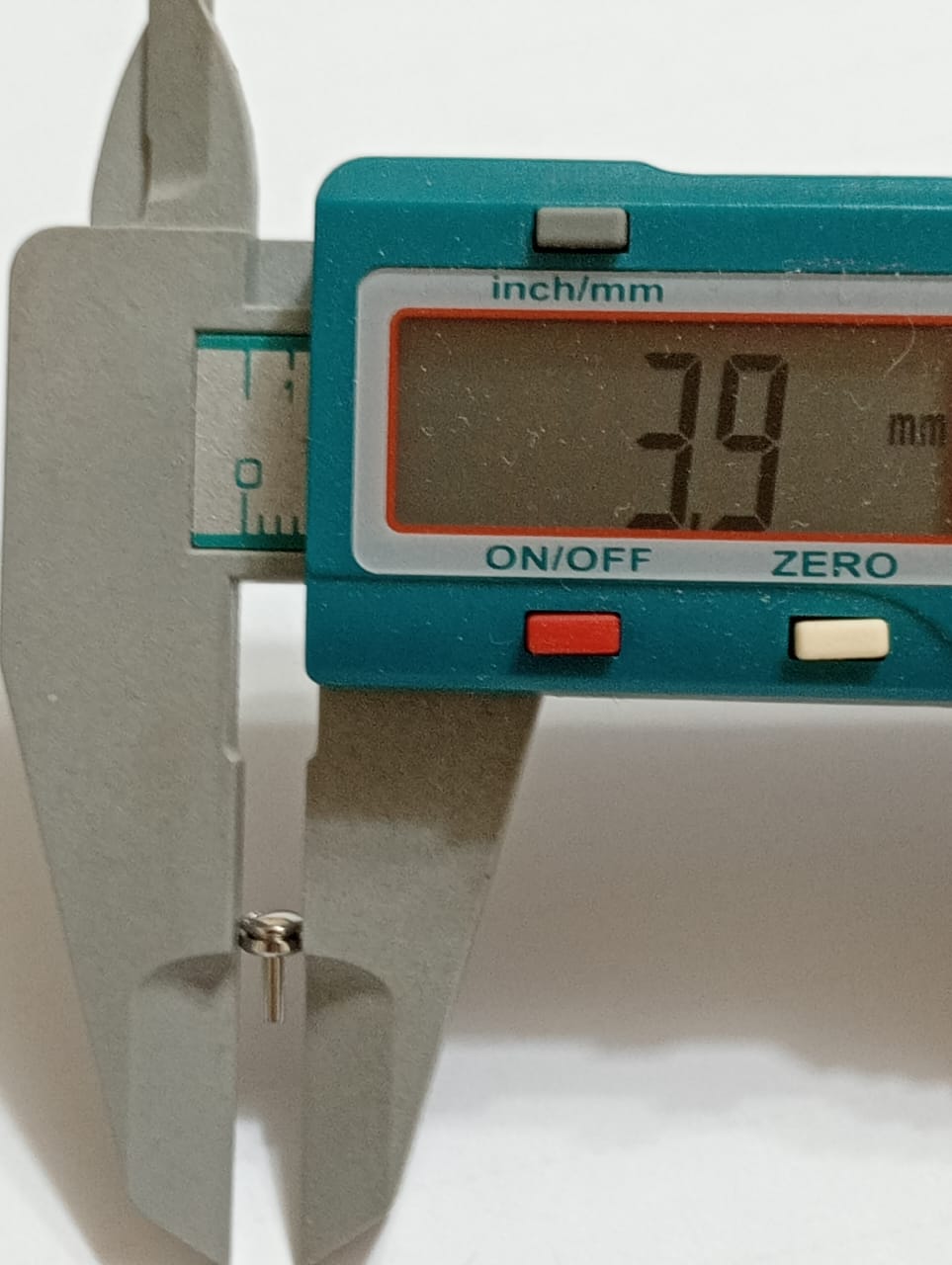 GUCCI SCREW 109.40S COU. 6600L/ACIER/PRICE FOR ONE SCREW