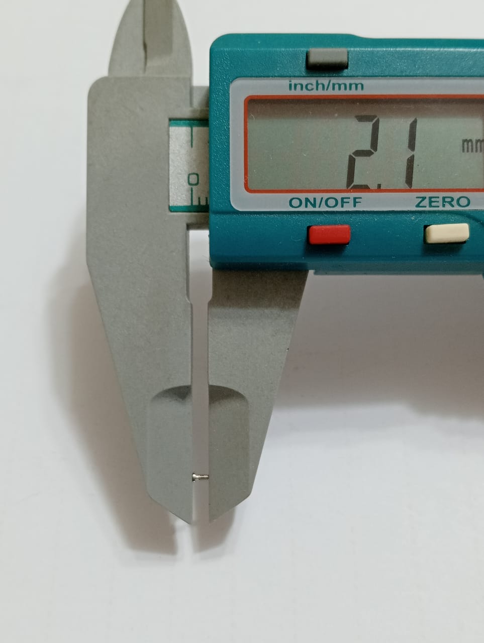 GUCCI SCREW YDA77140/PRICE OF ONE SCREW