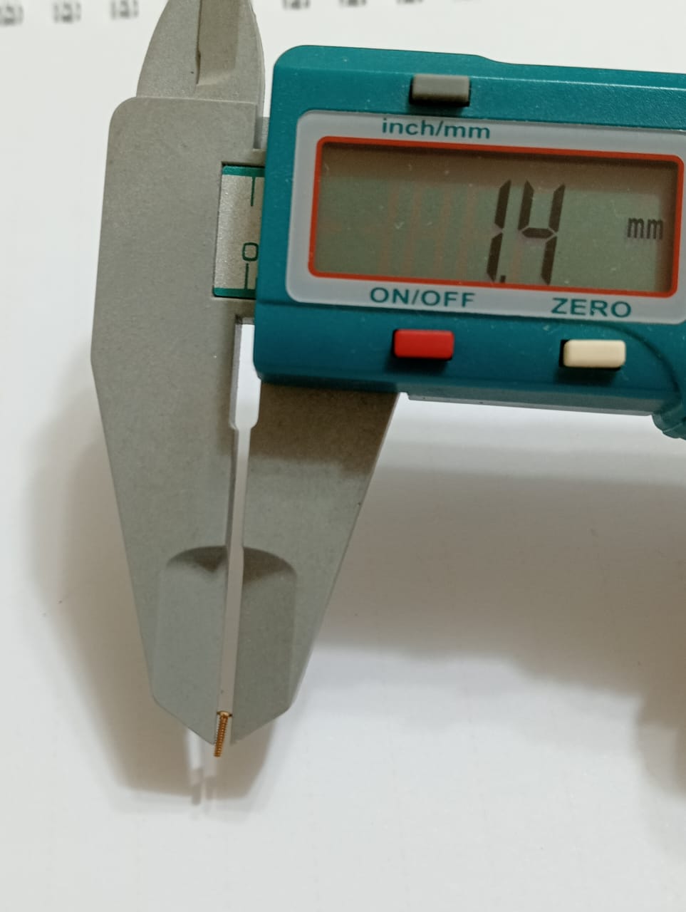 GUCCI SCREW YDA77037/103L/PRICE FOR ONE SCREW