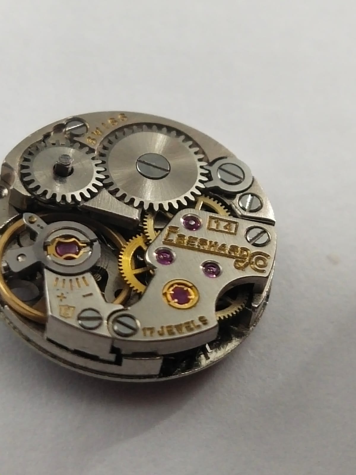 Manual movement / Eberhard works well / Hour wheel and column with minute wheel missing.....Selling as pictured