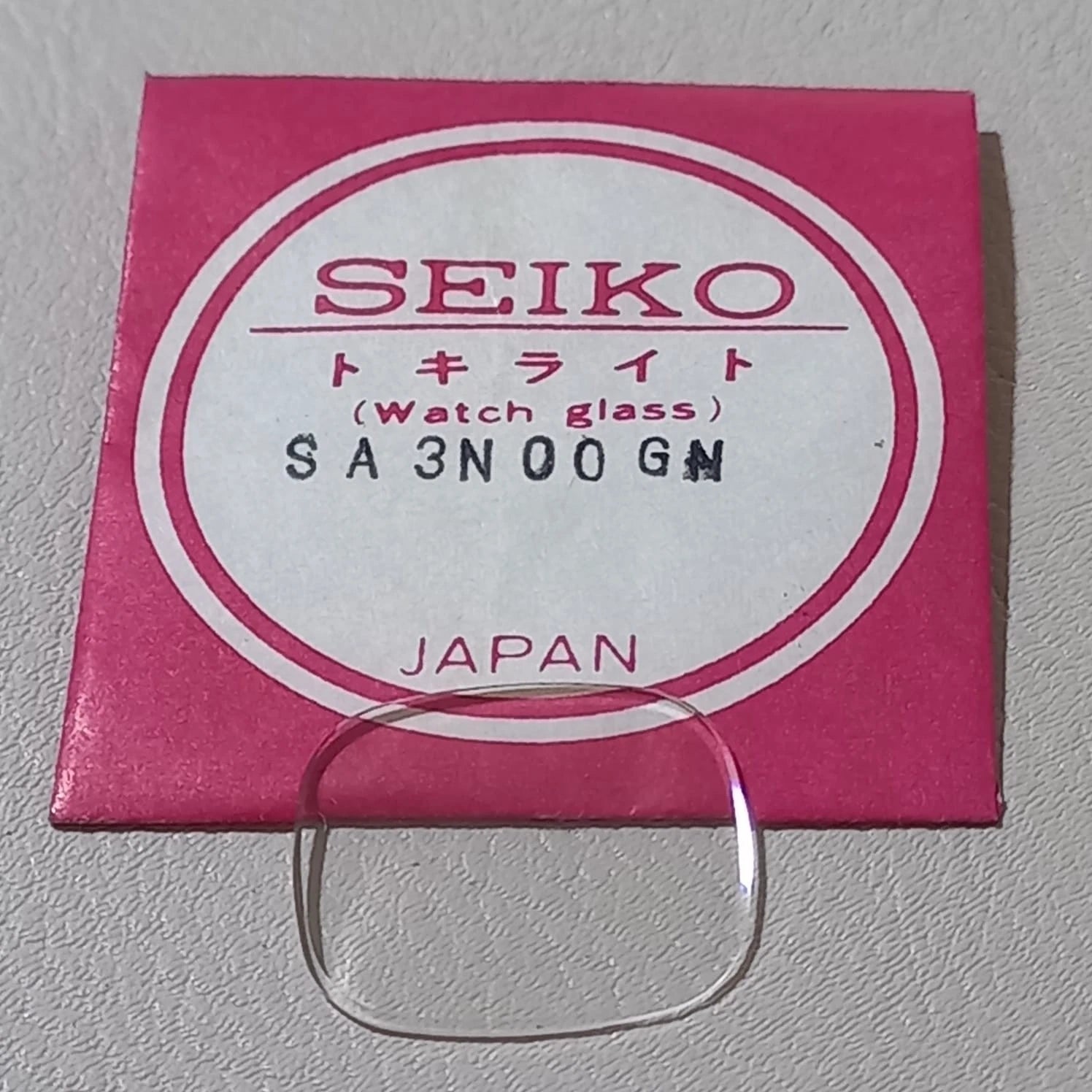 SEIKO Wristwatch mineral crystal SA3N00GN00 for SEIKO 2320-5590, 2320-559A NOS