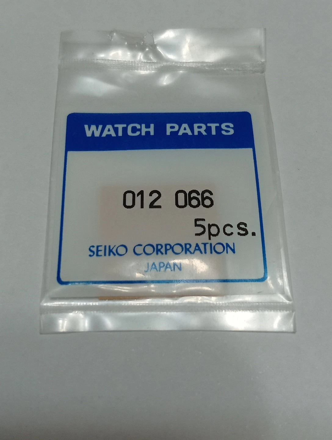 Seiko /5 screw Part 012 066 NOS