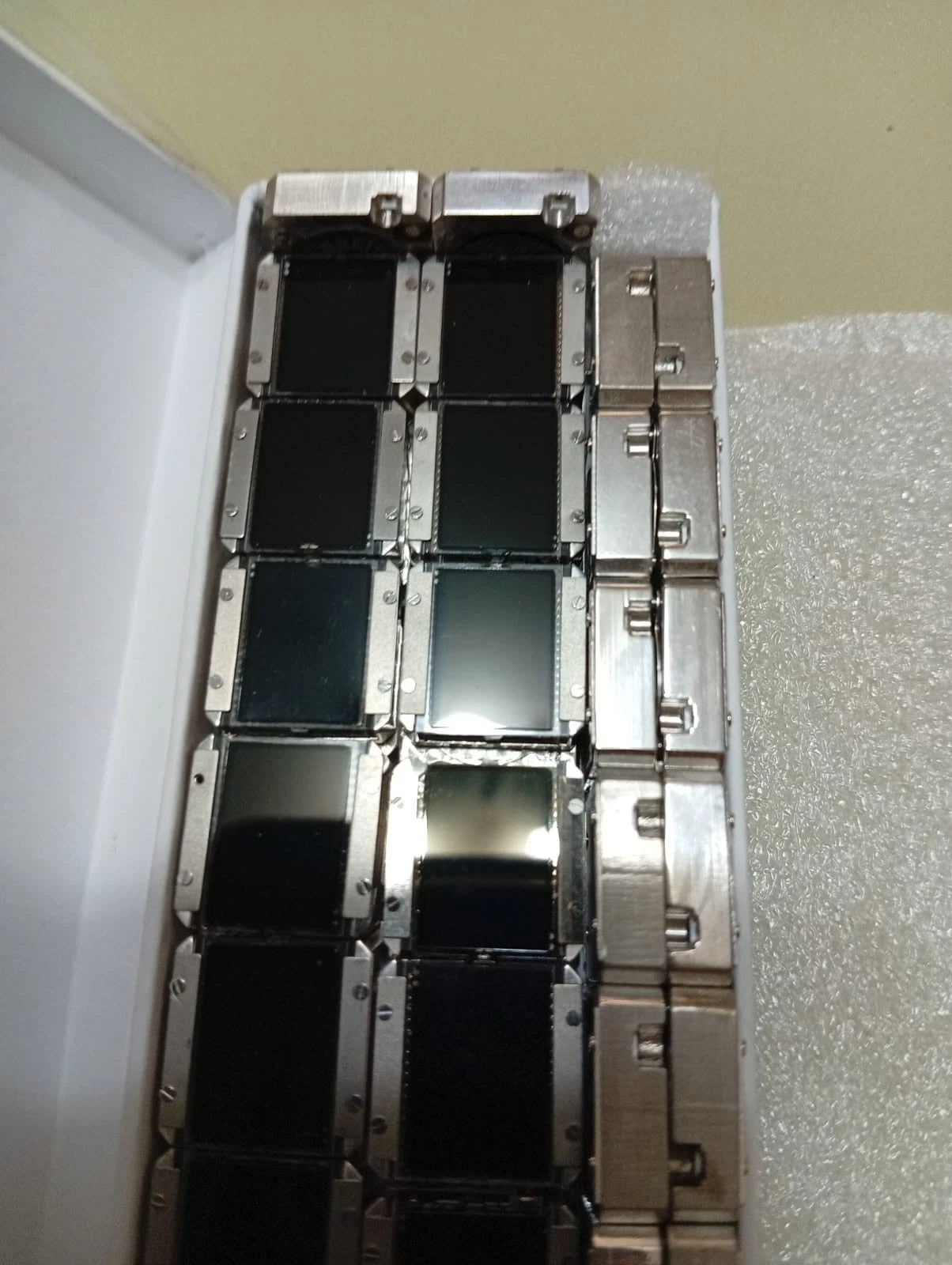 BREITLING B80 Swiss Movement, Digital Display, UTC, Flight-Time, USED/ PRICE 1PC