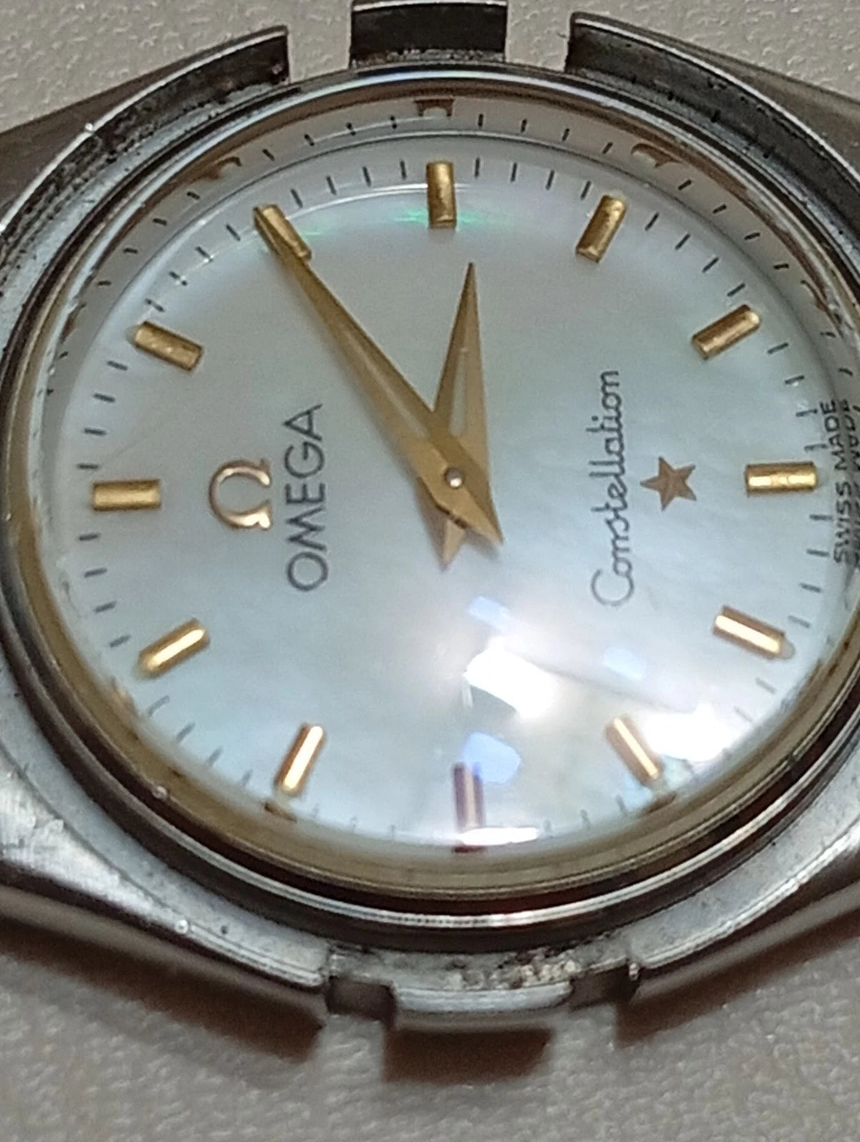 OMEGA Case With Dail Mother Of Bird /Hand & Movment/Working