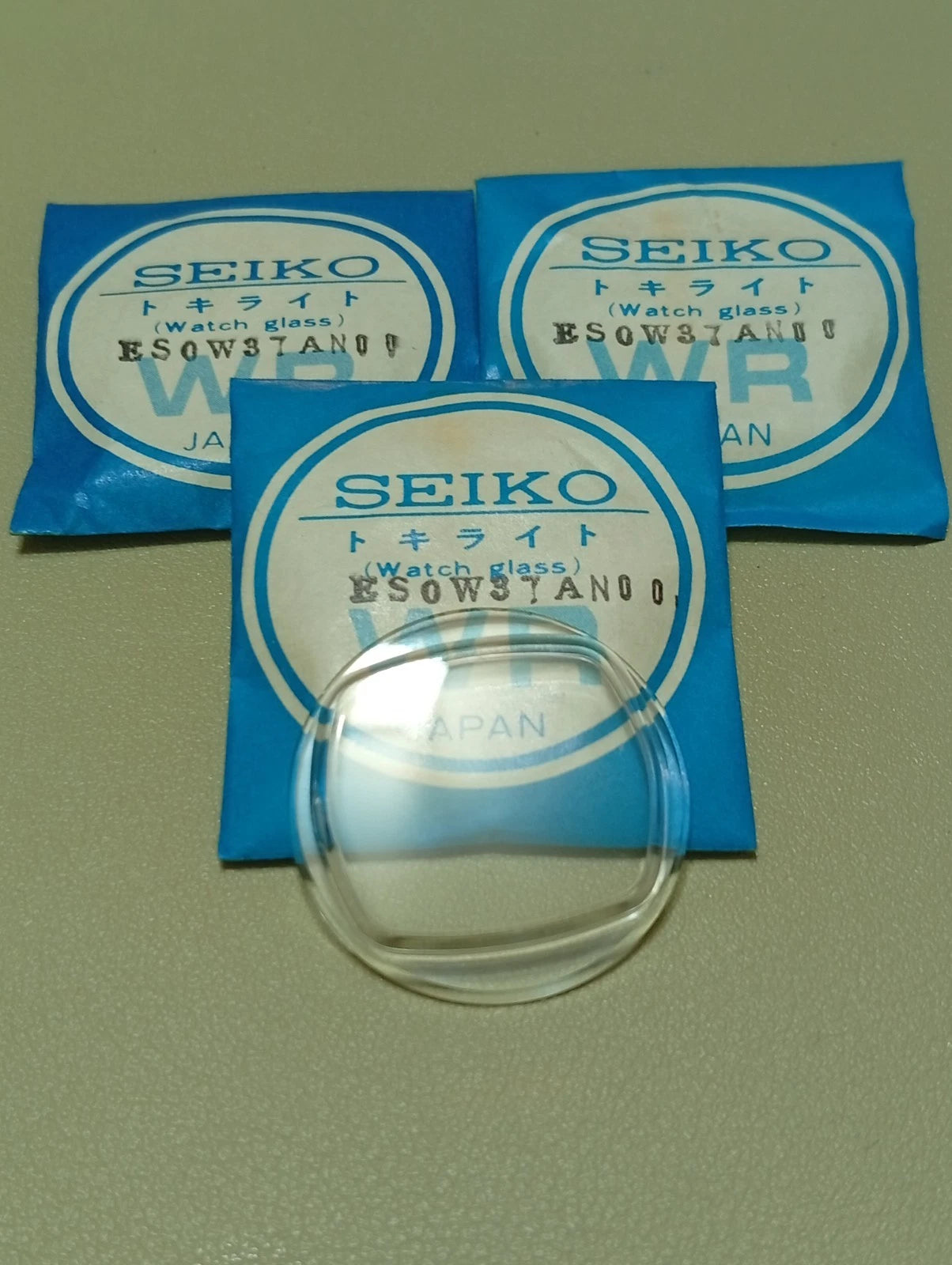 Seiko Watch Glass ES0W37AN 00 Seiko 7009-5049 / The Price Chown is For 3 Piecec