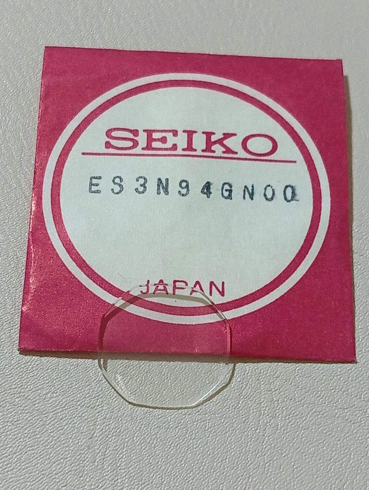 Seiko GLASS Genuine Crystal ES3N94GN00 NOS