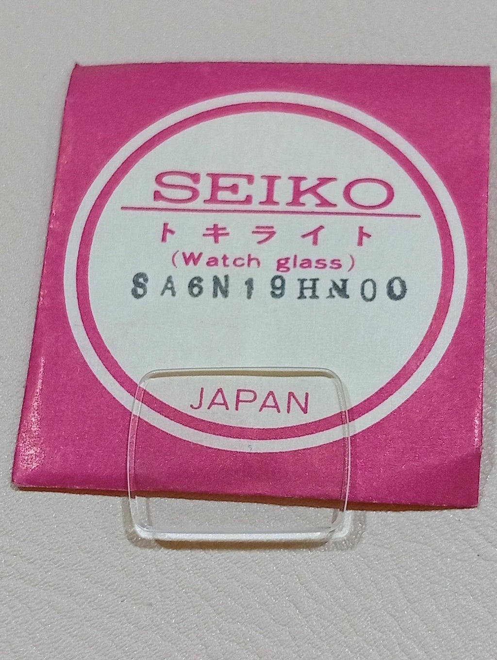 SEIKO NOS GLASS CRYSTAL FOR VINTAGE LCD L012-4000 L012-4009 SA6N19HN00