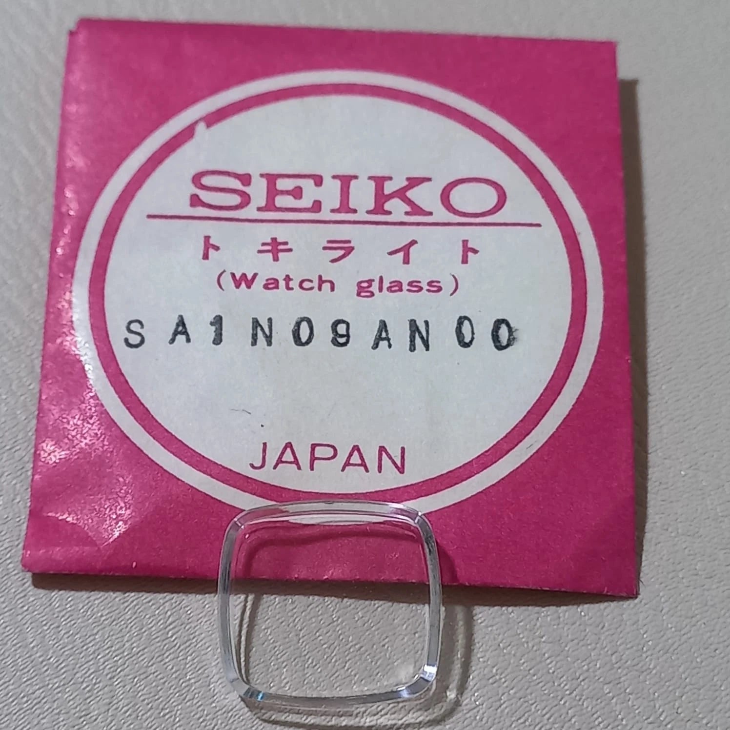 Seiko Glass Original Watch Crystal Part SA1N09AN00 Watchmakers NOS