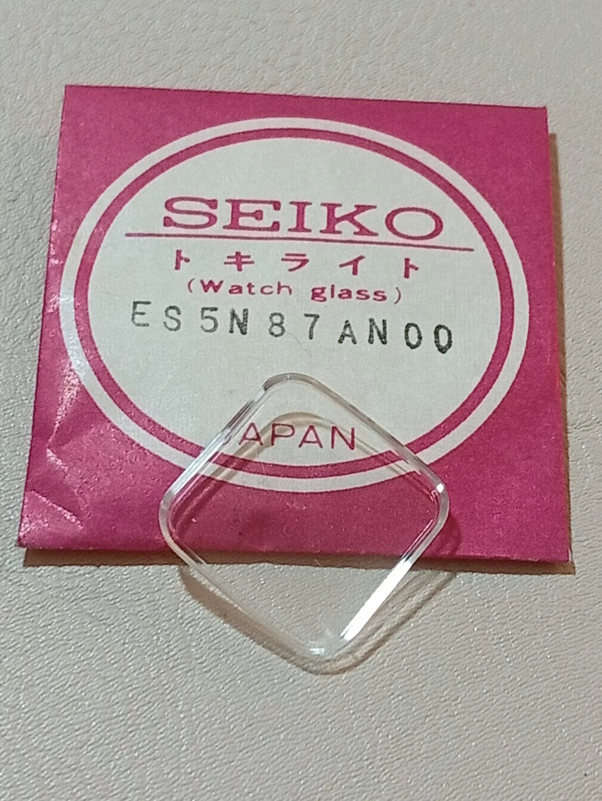 Seiko ES5N87AN00 NOS Watch Glass Crystal