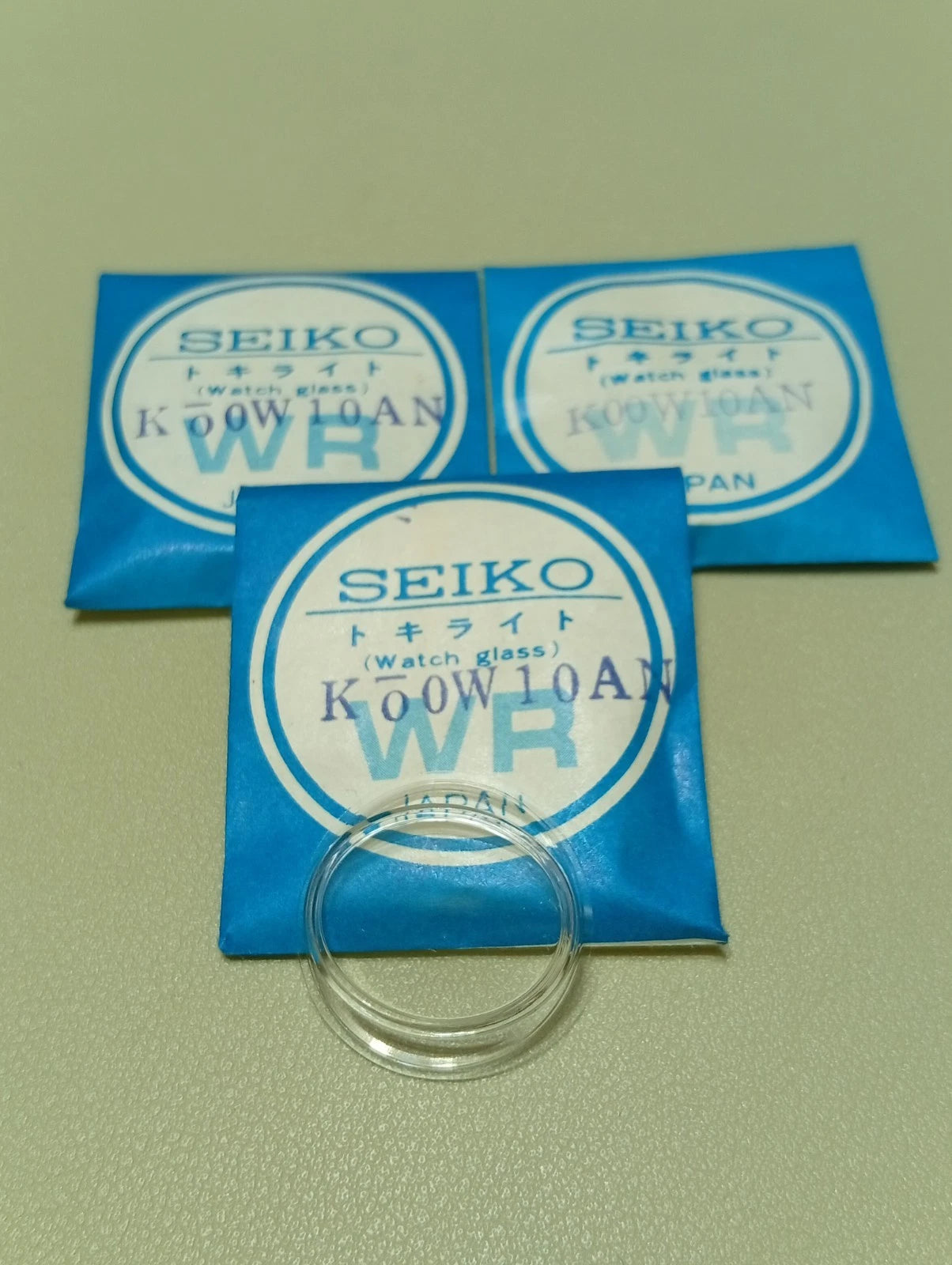 Seiko glass NOS/ k00W10AN /Acrylic / The Price Chown is For 3 Piecec