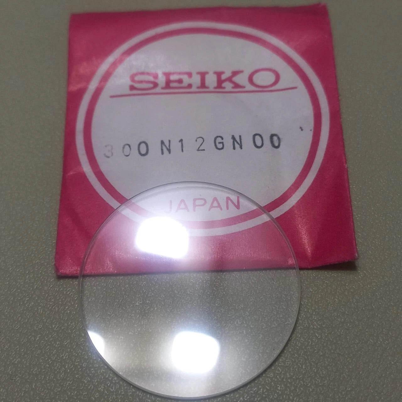 Seiko Original Crystal 300N12GN00 SEIKO 7800-9029/9039 NOS
