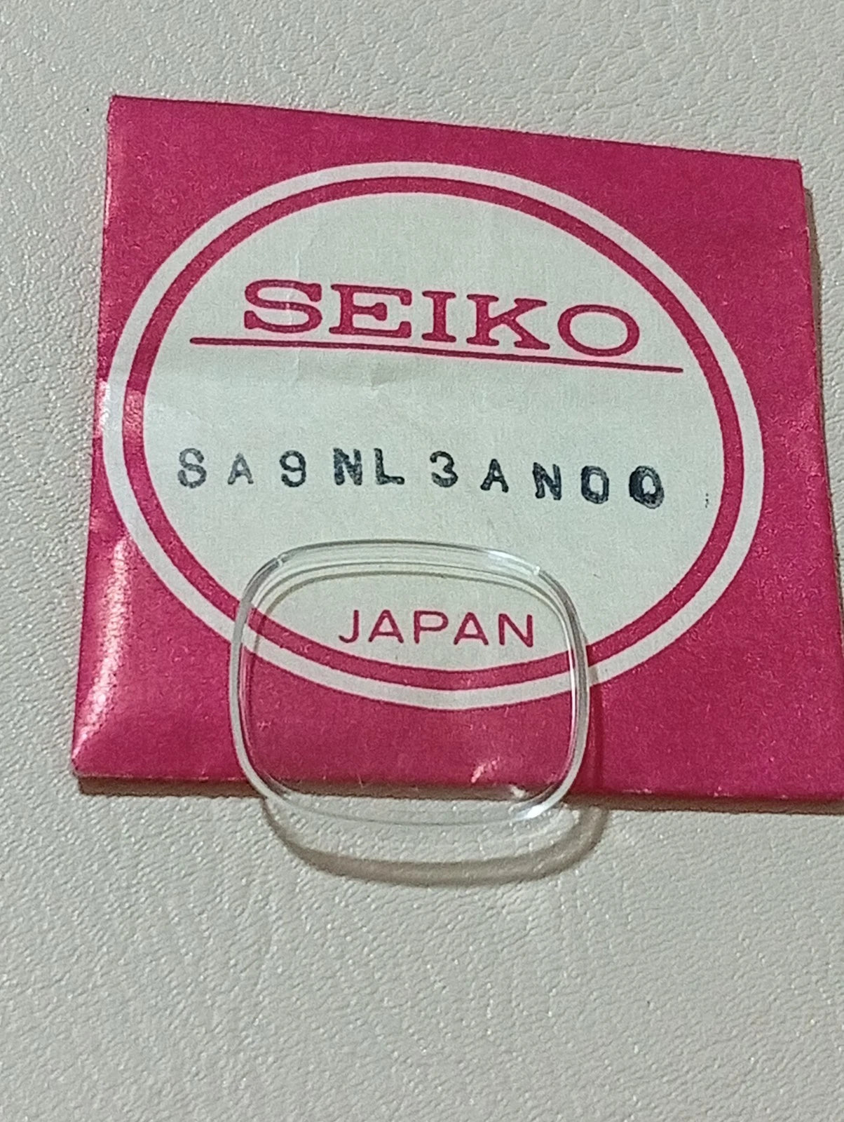 Seiko SA9NL3AN00 Crystal Glass Watch NOS