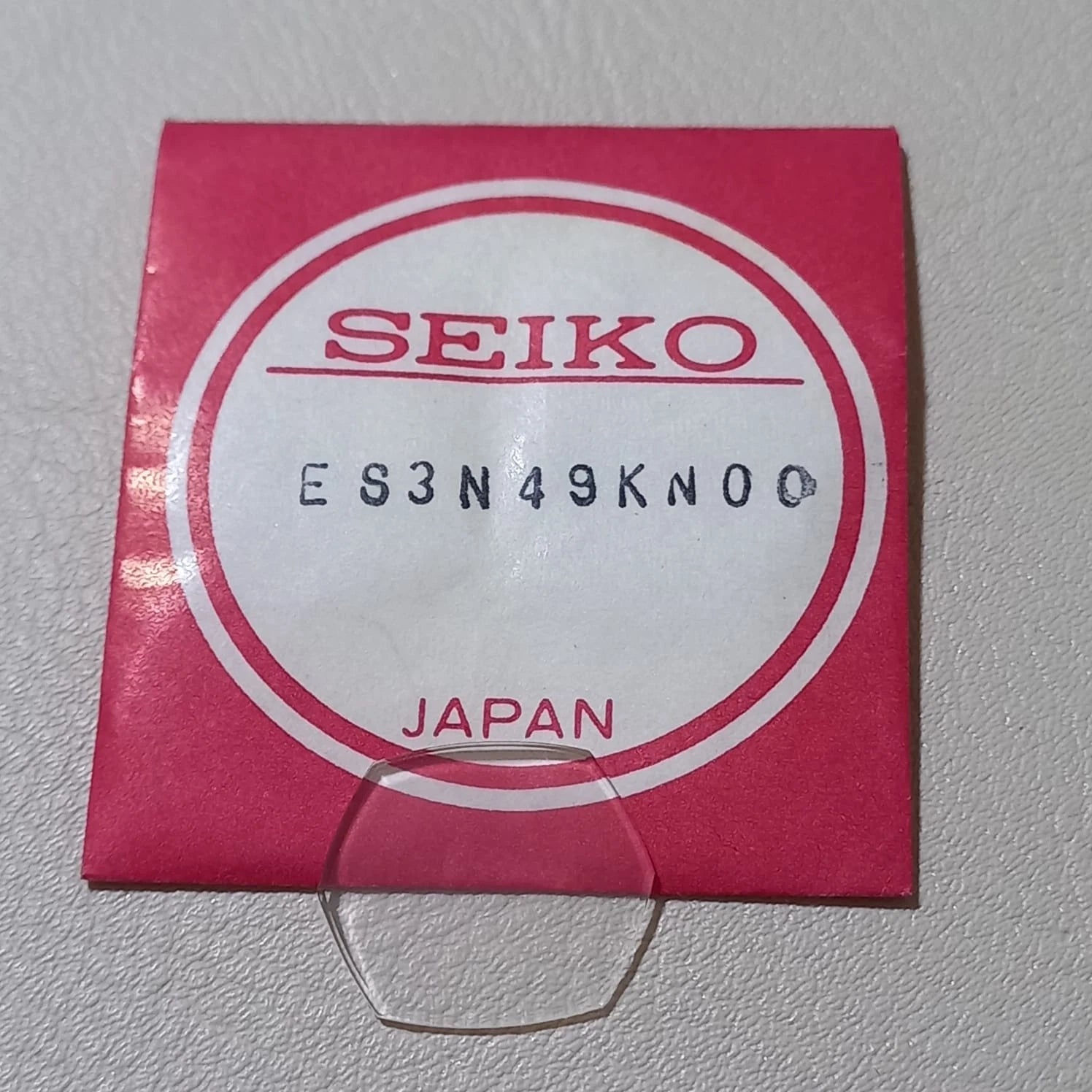 SEIKO GENUINE CRYSTAL GLASS WATCH ES3N49KN00 NOS