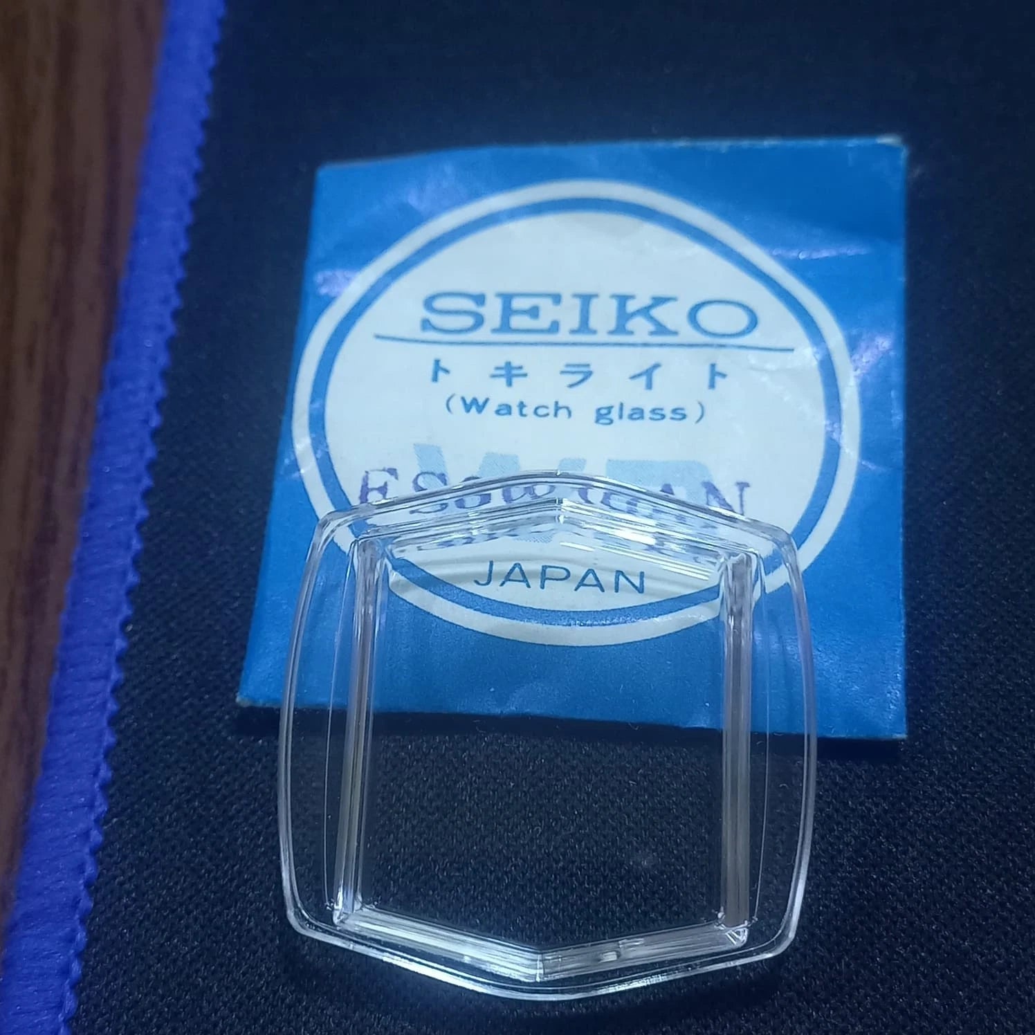 SEIKO ES0W10AN NOS GENUINE CRYSTAL FOR 3803-5000 QUARTZ 2002