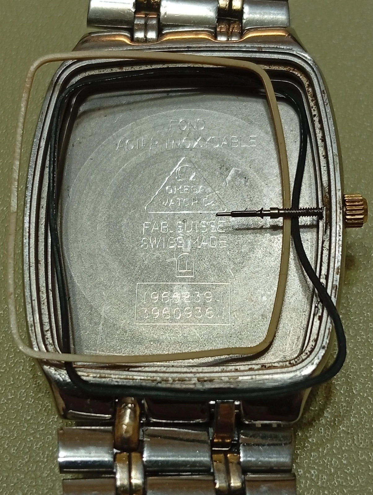 OMEGA CASE WITH BRACELET