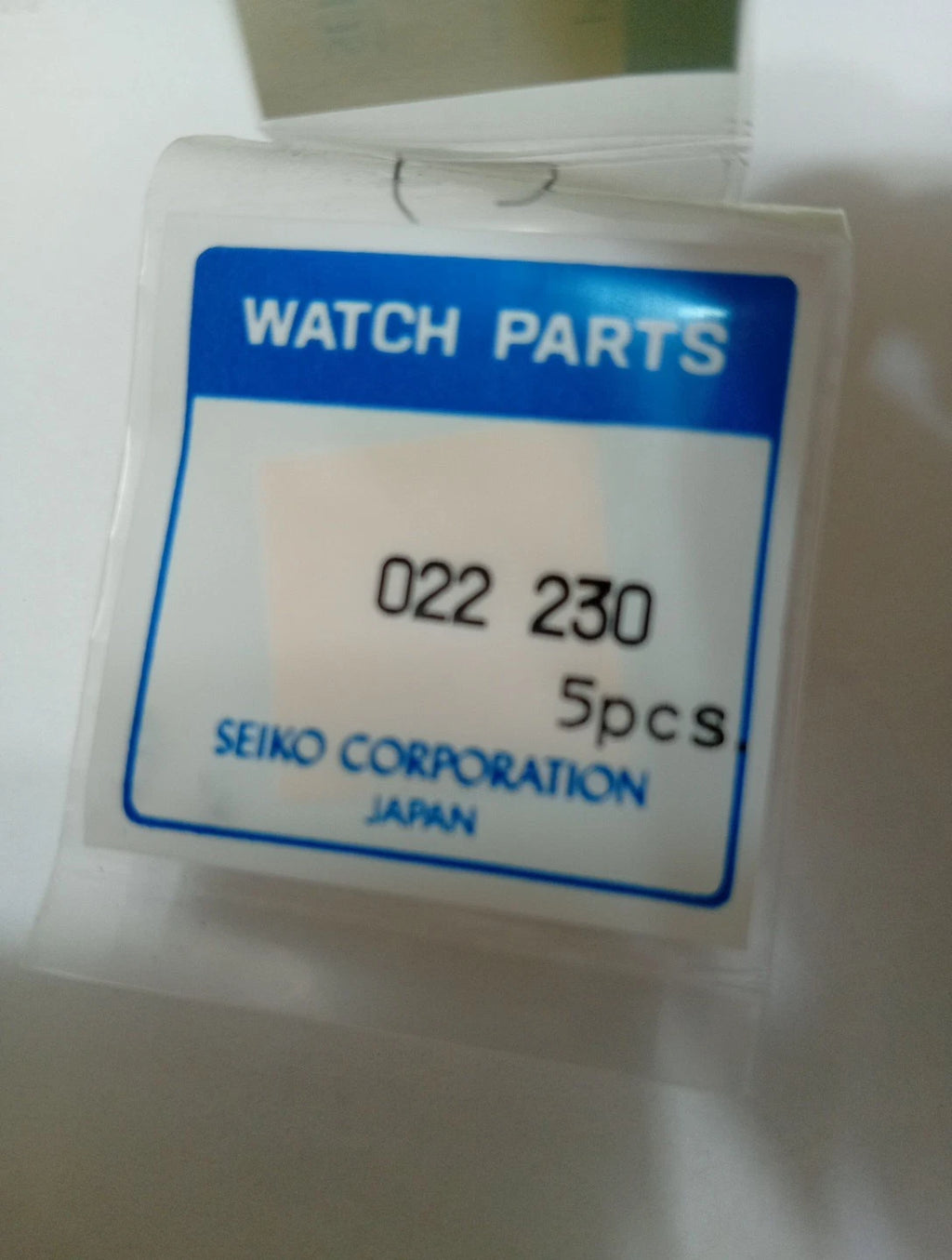 Seiko /5 screw Part 022 230 NOC